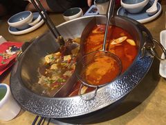 -左庭右院鲜牛肉火锅(金山万达店)