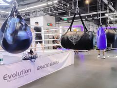 -EVOLUTION健身(麦凯乐店)