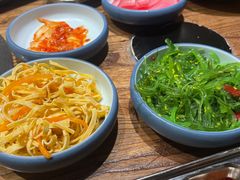 -明洞阿姨·韩式酱蟹烤肉·创意料理(三元桥店)