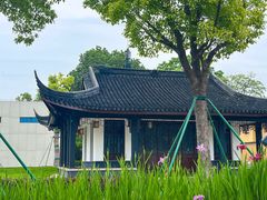 -龙华寺