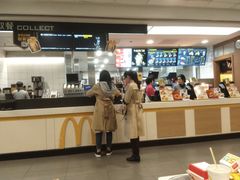 -麦当劳(轻轨曹杨路店)