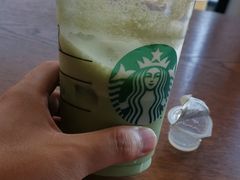 -星巴克臻选(深圳龙华红山天虹店)