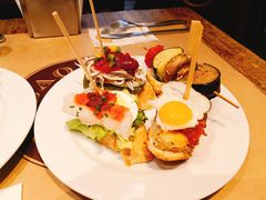 -Tapa Tapa