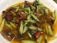 脆瓜小牛肉-今鲜源大酒店·中华餐饮名店(新湛路店)