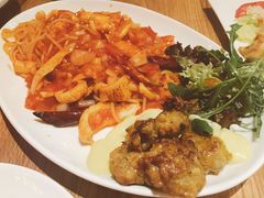 -玛格萝妮(汇智国际商业中心店)