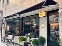 -MOLECULECOFFEE.MANDO 莫勒喝咖啡