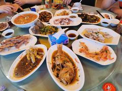 -沈家门海鲜夜排档(东港店)