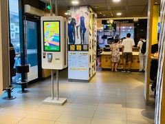 -麦当劳(新华路步步高店)