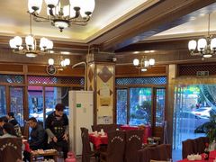 -山城年华老火锅(玉林店)