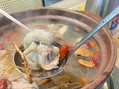 -东记炭炉·海鲜鸡煲(龙华店)