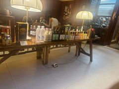 -银米·云南传统过桥米线(双廊黑金冠店)