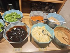 -牛串门串串香(东直门簋街总店)