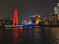 -黄浦江游览十六铺3号码头网红自助餐