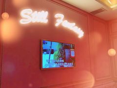 -范特西FANTASY量贩式KTV(民主广场店)