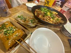 -八一路好吃街(雨田商务大厦店)