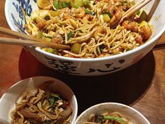 -李犟大爆鳝面·手工蟹黄包(湖滨西湖店)