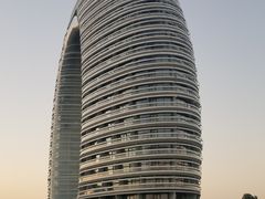 -湖州太湖旅游度假区-月亮广场