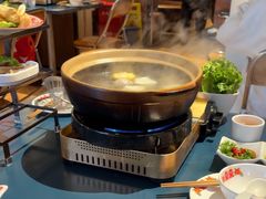 -邹开喜·小海鲜醉鸡煲·潮汕鲜切牛肉店(襄阳北路店)