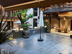 -华冠悠岚·庭院餐厅(青城后山店)