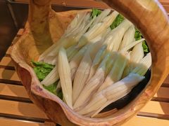 -牛YO寿喜烧·铁板烧和牛火锅自助(市府恒隆店)
