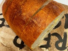 芝士粒粒法包-PAPER STONE BAKERY(天环店)
