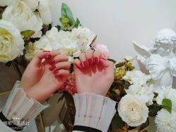 -艾珂·美甲美睫