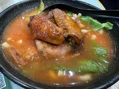 番茄浓汤鸡翅猪扒通粉-华嫂冰室(尖沙咀店)