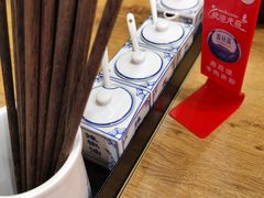 -鑫花溪牛肉米粉(人民广场店)