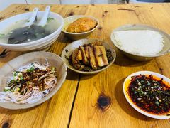 -九九豆花馆(解放碑步行街店)