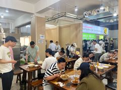 -王菊美食街·王菊面馆(总店)