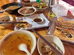 -聋朋小吃(金庭湖小区店)