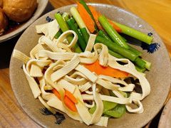 -红猪卤肉饭(大西洋美食城店)