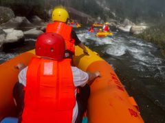 -宝天曼峡谷漂流