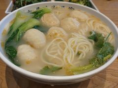 手工鱼丸面-文叔·湖北名小吃·小龙虾(华强北店)