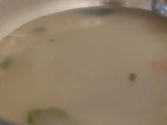 -老石黑山羊毛驴肉火锅(金凯广场店)