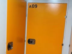 -安东易迷你自助仓储寄存仓库(杨浦店)