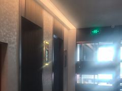-鸽子侯·家宴·平价海鲜(绿地店)