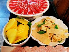 -宽板凳老灶火锅(外馆斜街店)