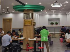 大堂-草桥清真牛肉锅贴扁食店