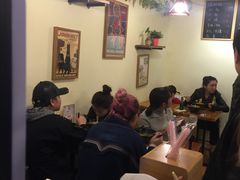 大堂-螺小胖柳州螺蛳粉(钟楼总店)