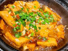-费大厨辣椒炒肉(万家丽一店)