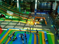 -蒙特利亲子乐园