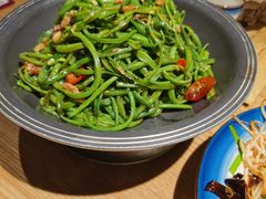 铁锅豌豆-老街烧烤·四方路小烤肉(书院路店)