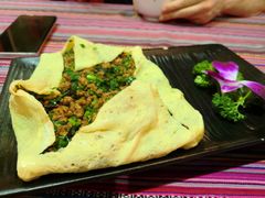 蛋里乾坤-香巴拉云南餐厅(华莱坞店)