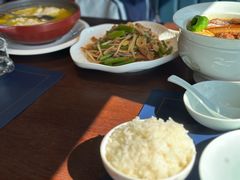 -湖畔鲁菜·二十年老字号餐厅(大明湖店)