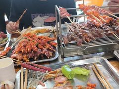 -哈尔滨小酒馆·鲜肉现穿自助烧烤(康新花园店)