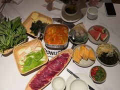 -左庭右院鲜牛肉火锅(七宝领展广场店)