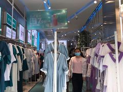 -美丽衣橱(春熙路店)