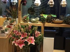 -谷莠子花艺·气球派对·绿植造景·花艺沙龙(金光华广场店)