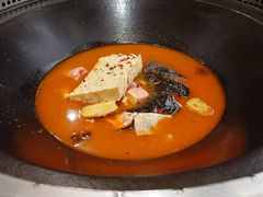 -老刘生态大鱼坊铁锅炖鱼(赛马场店)